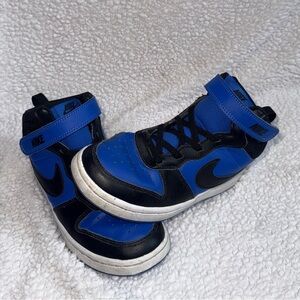 Nike Dark Gray Sneakers